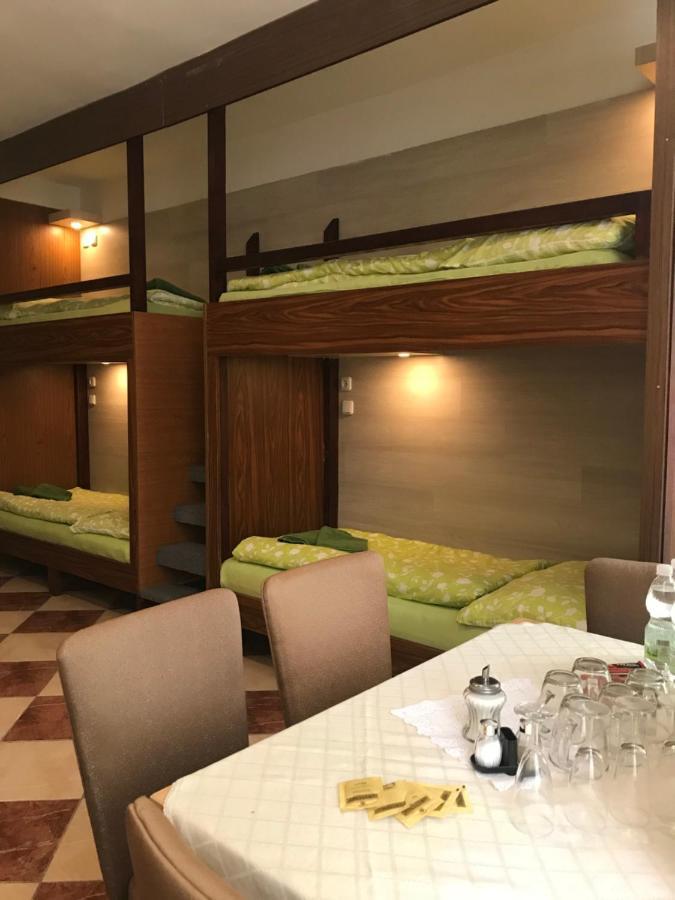 Ostello Viktoria Vienna Esterno foto
